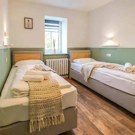 Bala House 3*