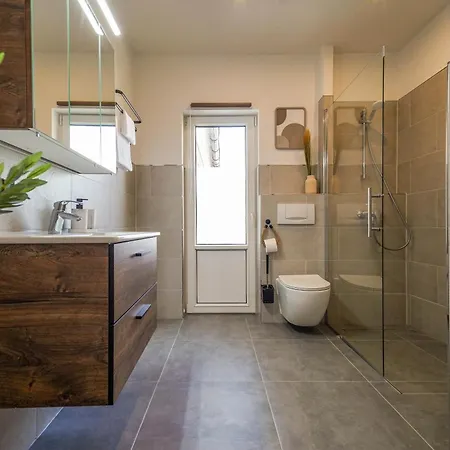 Апарт-отель Bala House Бад-Лаузик